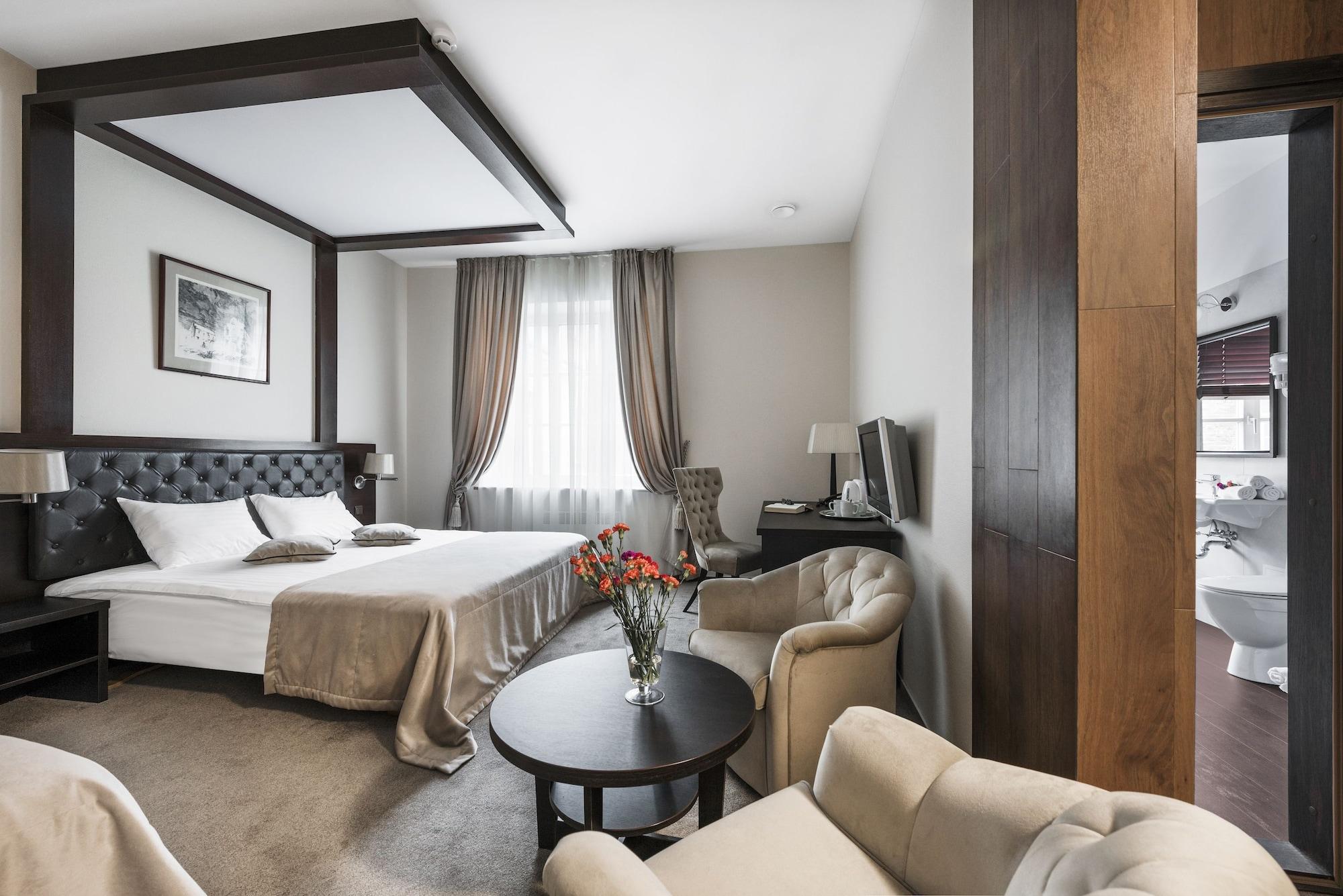 Amberton Cozy Hotel Каунас Экстерьер фото
