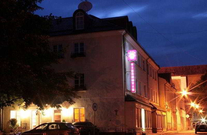 Amberton Cozy Hotel Каунас Экстерьер фото