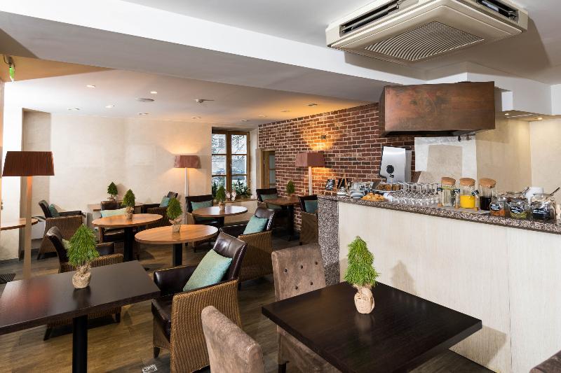 Amberton Cozy Hotel Каунас Экстерьер фото